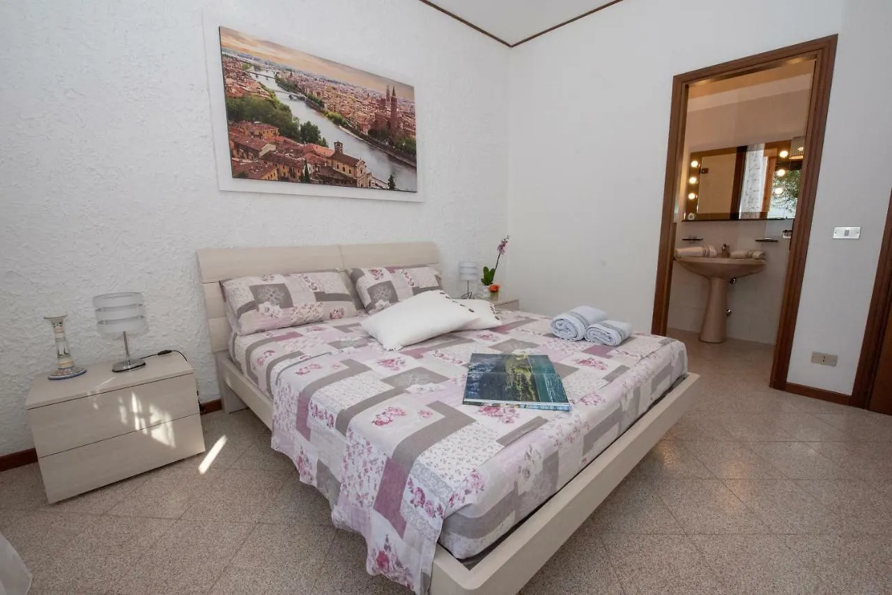 Casa de Férias Villa Margherita Torri Del Benaco Itália