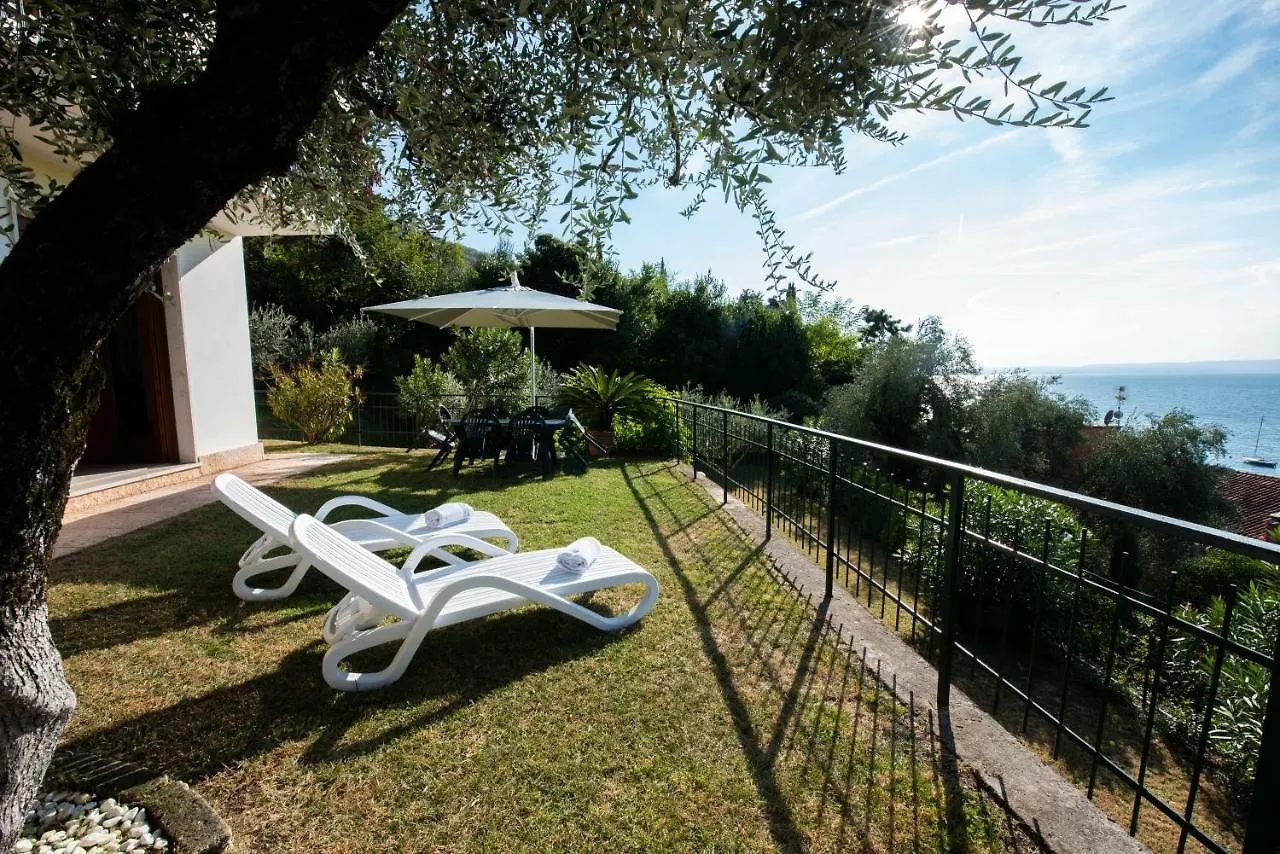Villa Margherita Torri Del Benaco Itália